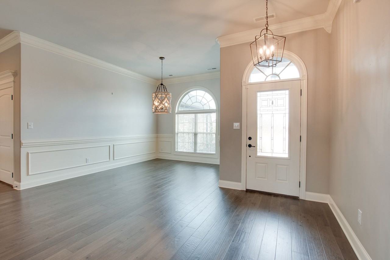 13697 Callaway Dr - Photo 3 of 23