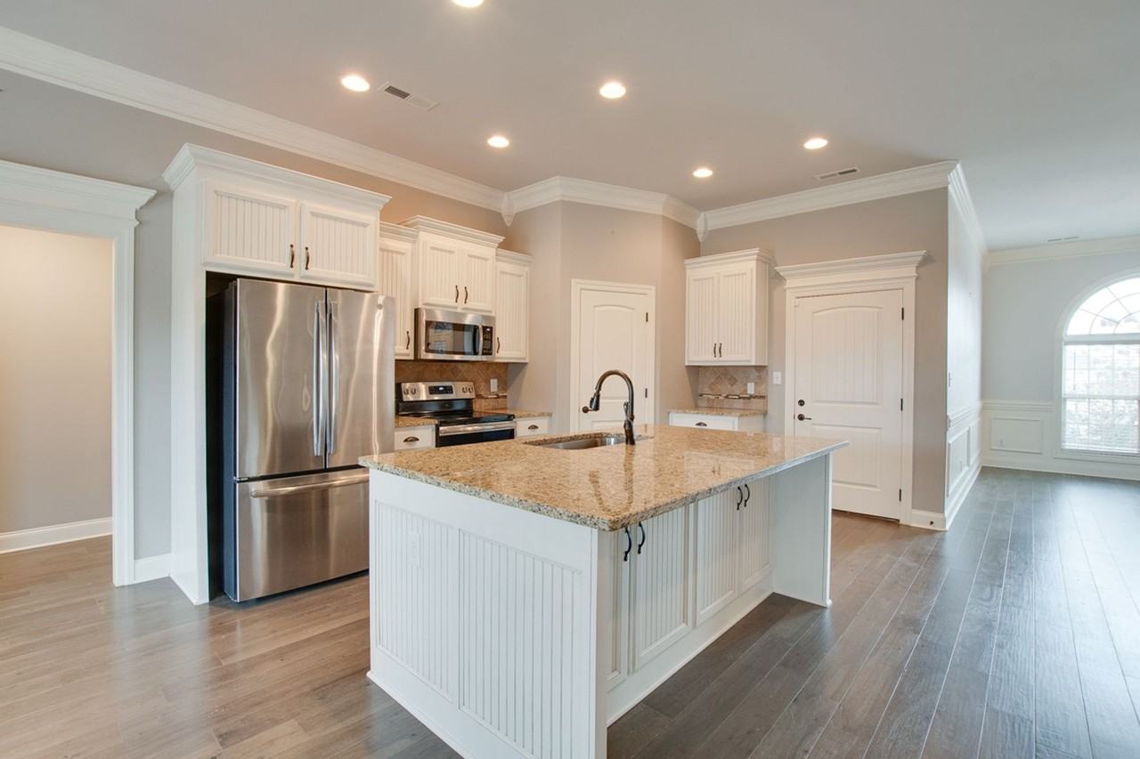 13697 Callaway Dr - Photo 6 of 23