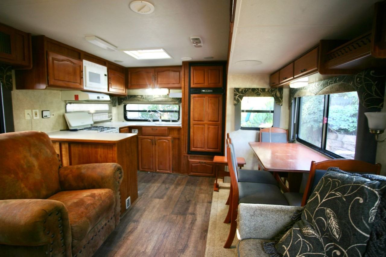 11530 Bridle Path Ln - Photo 4 of 10