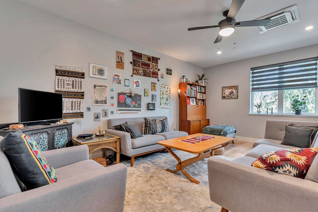 1626 4th St - Photo 7 of 17