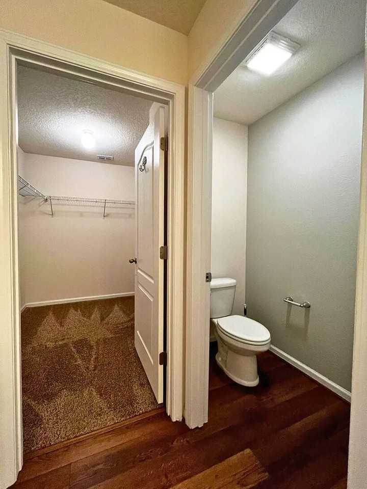 227 Brooklet Cir - Photo 4 of 24