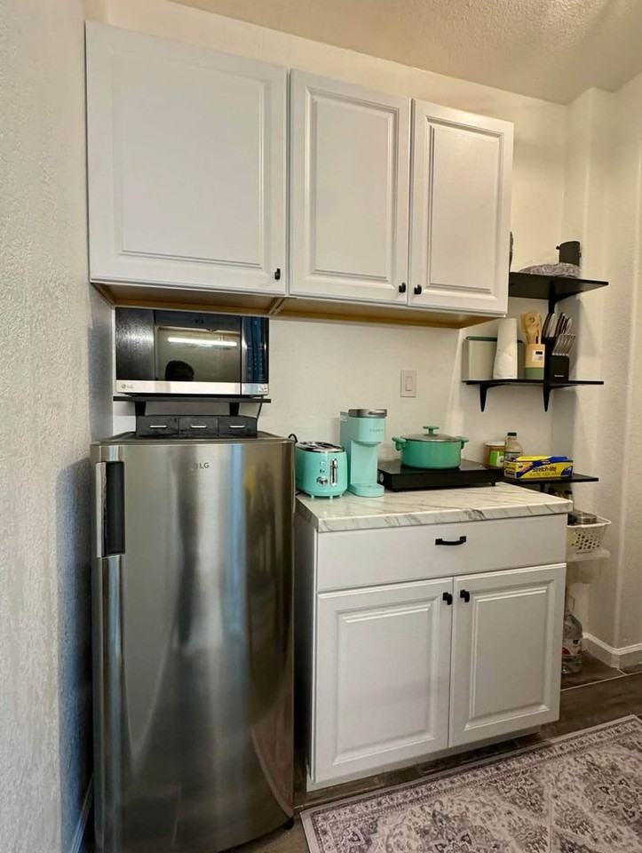 1089 Somersby Way #A - Photo 3 of 8