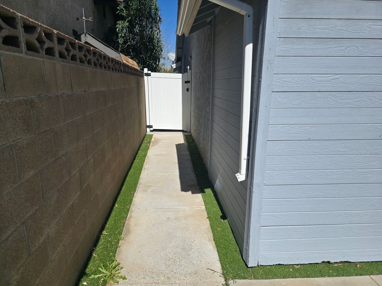 2902 E Avenue R12 #B - Photo 2 of 12