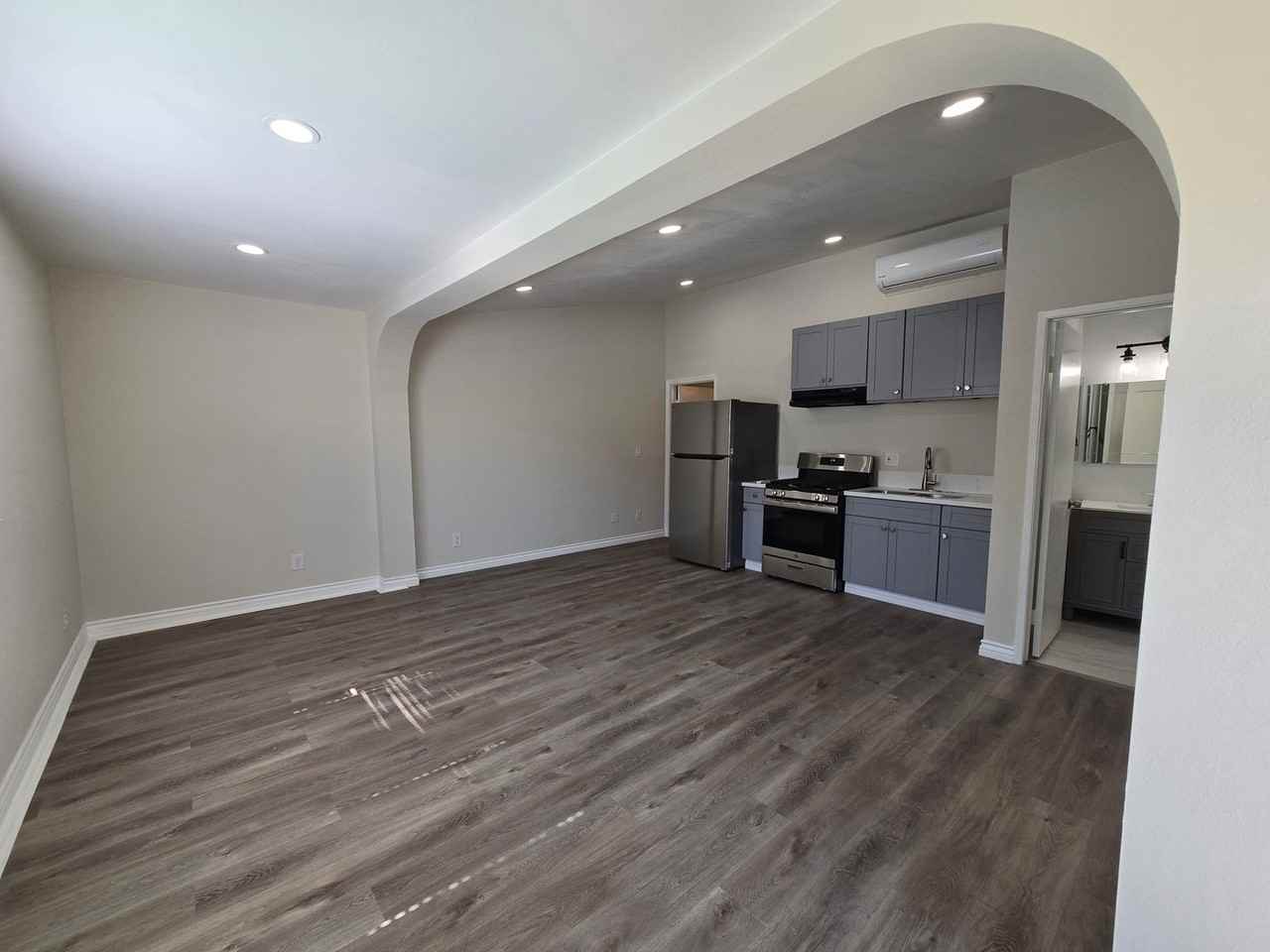 2902 E Avenue R12 #B - Photo 6 of 12