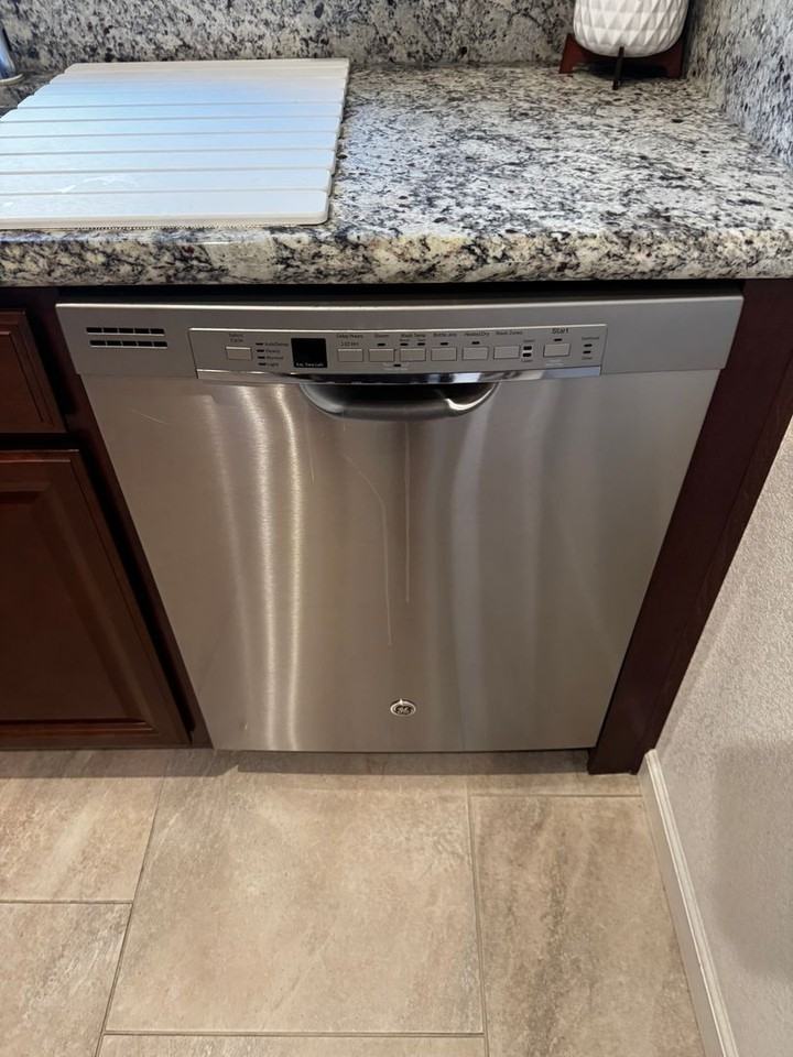 1013 Chapelhill Ln - Photo 6 of 21