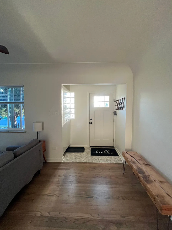 1340 Wolff St - Photo 2 of 20