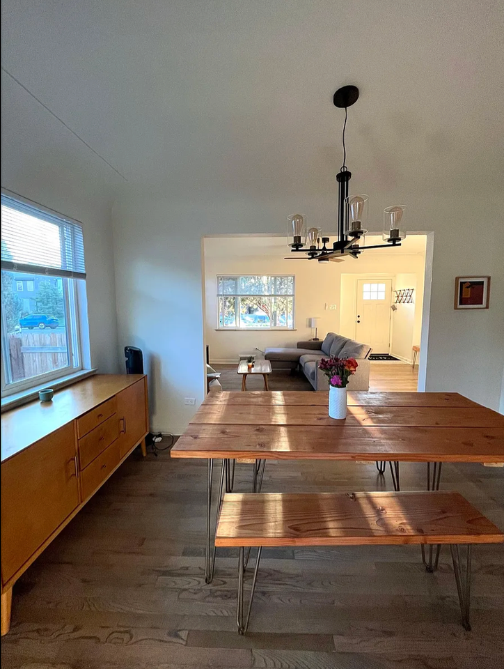 1340 Wolff St - Photo 7 of 20