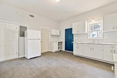 3100 S Mulberry St #1 - Photo 5 of 22