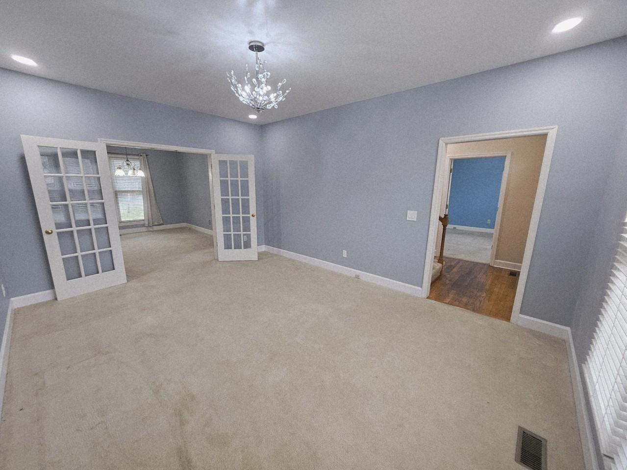 208 E Bend Ct #1 - Photo 4 of 50