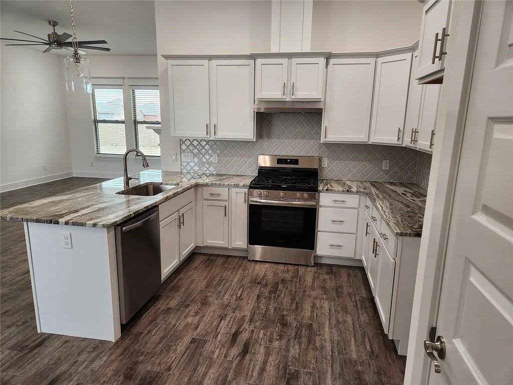 201 Palm St - Photo 4 of 12