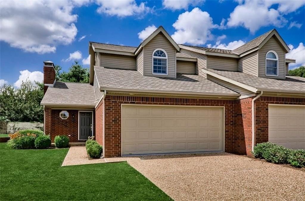 7 S Prairie Dunes Dr