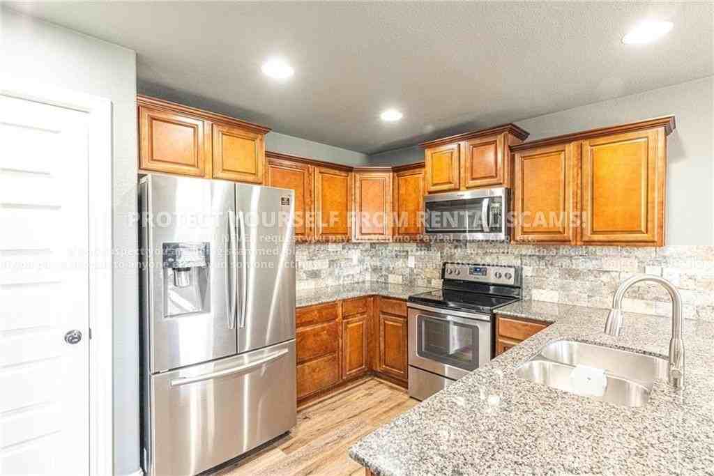 1281 General Mccrae Dr - Photo 6 of 16