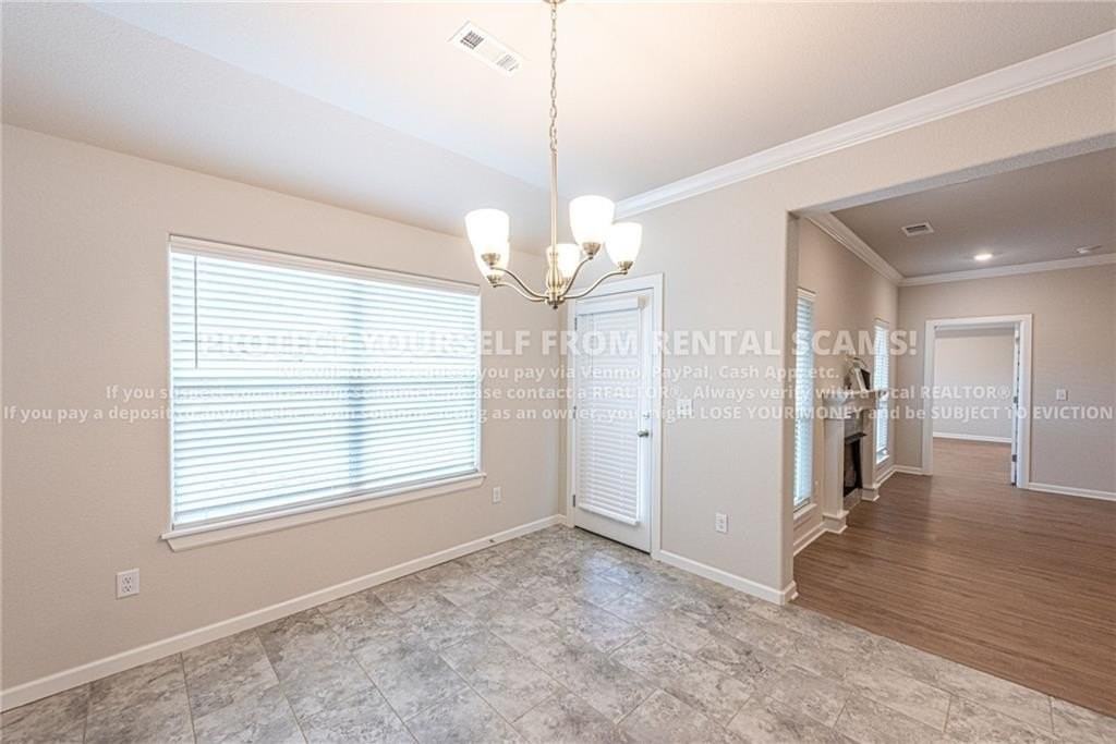 371 W Tyler Rd - Photo 5 of 14