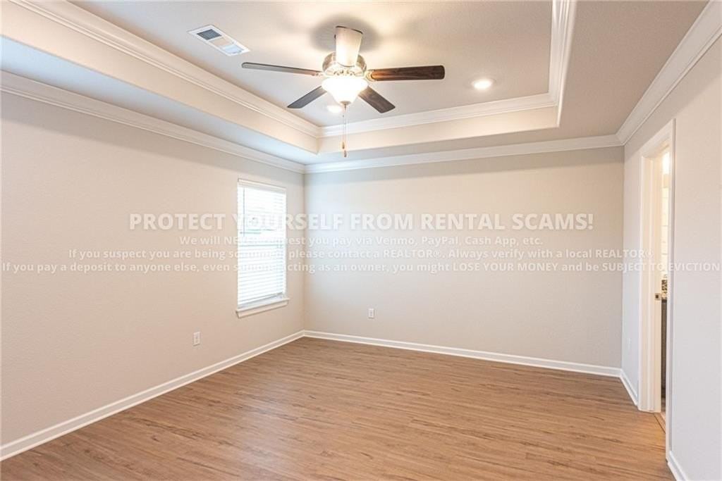 371 W Tyler Rd - Photo 7 of 14