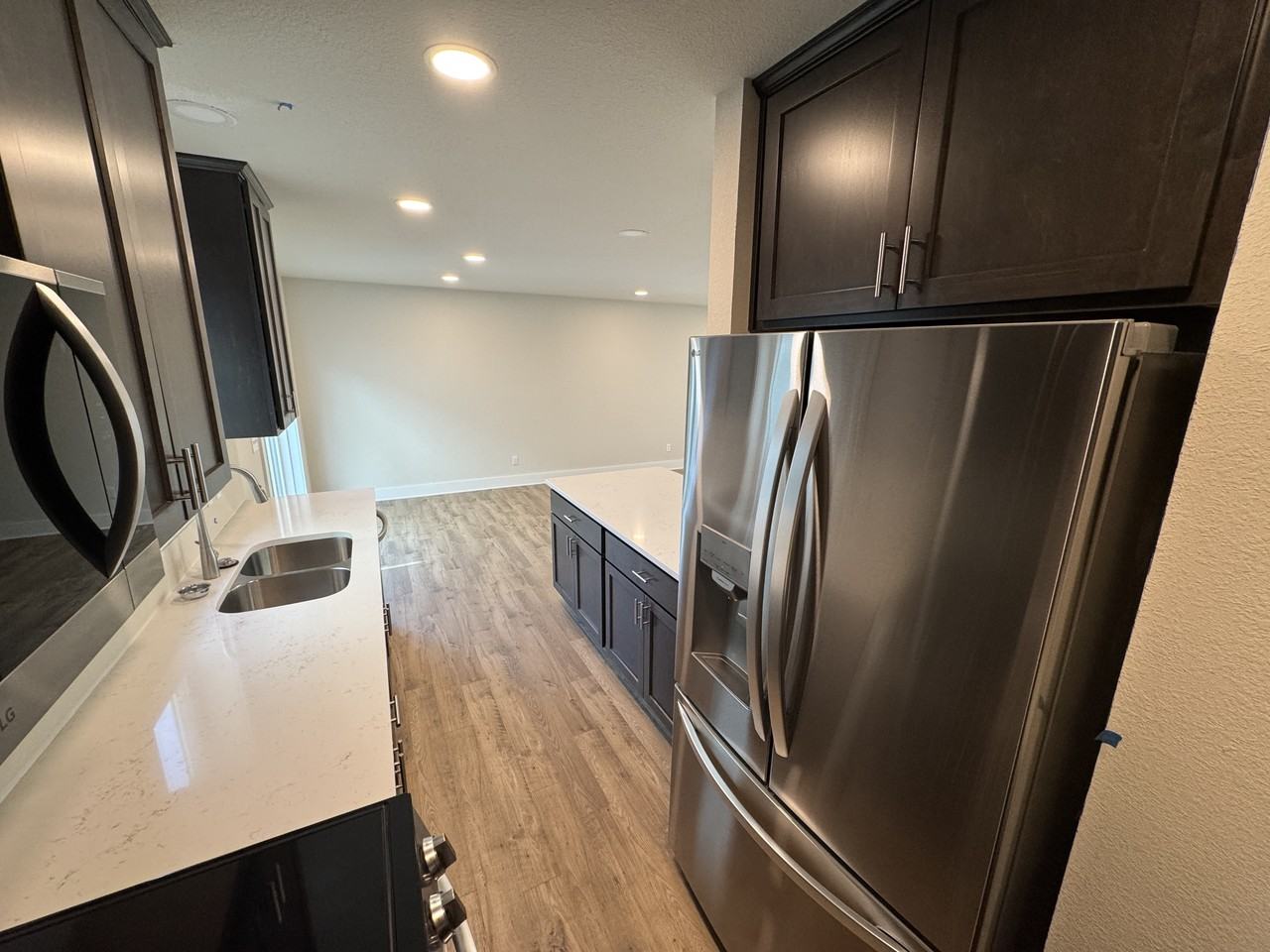 2108 N Cambridge Ave #1 - Photo 6 of 23