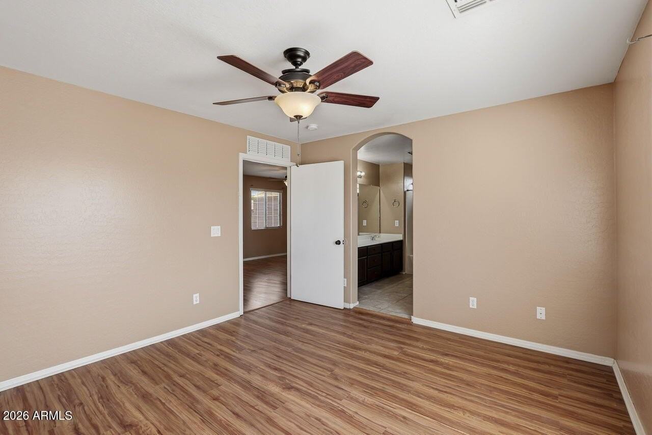 11433 W Yavapai St - Photo 7 of 23