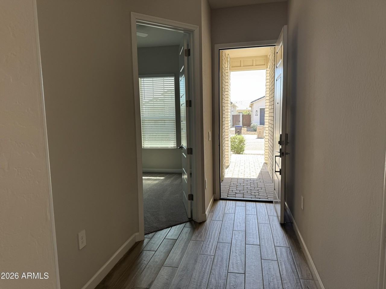 10212 W Alex Ave - Photo 5 of 47