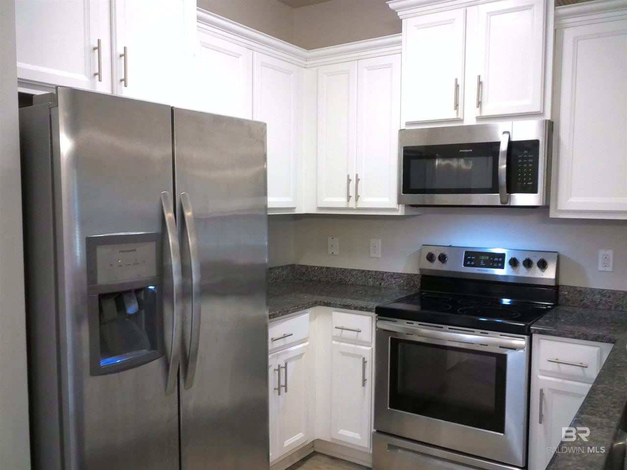 25806 Pollard Rd #23 - Photo 2 of 16