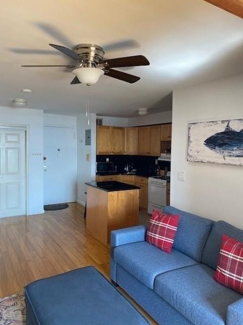 129 Beach 118th St #5D - Photo 3 of 21