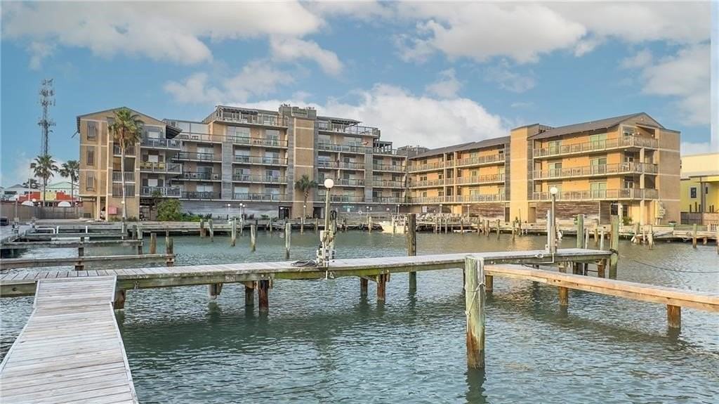 200 W Cotter Ave - Photo 4 of 38