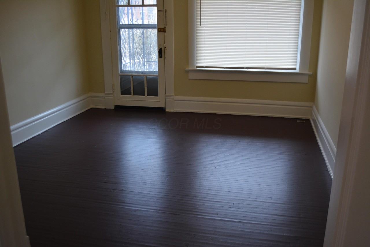 1257 Dennison Ave - Photo 3 of 8