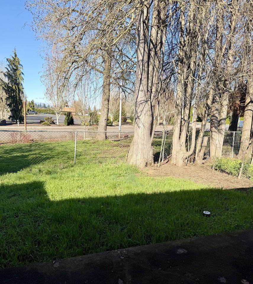 135 Sandy Dr N #135 - Photo 7 of 8