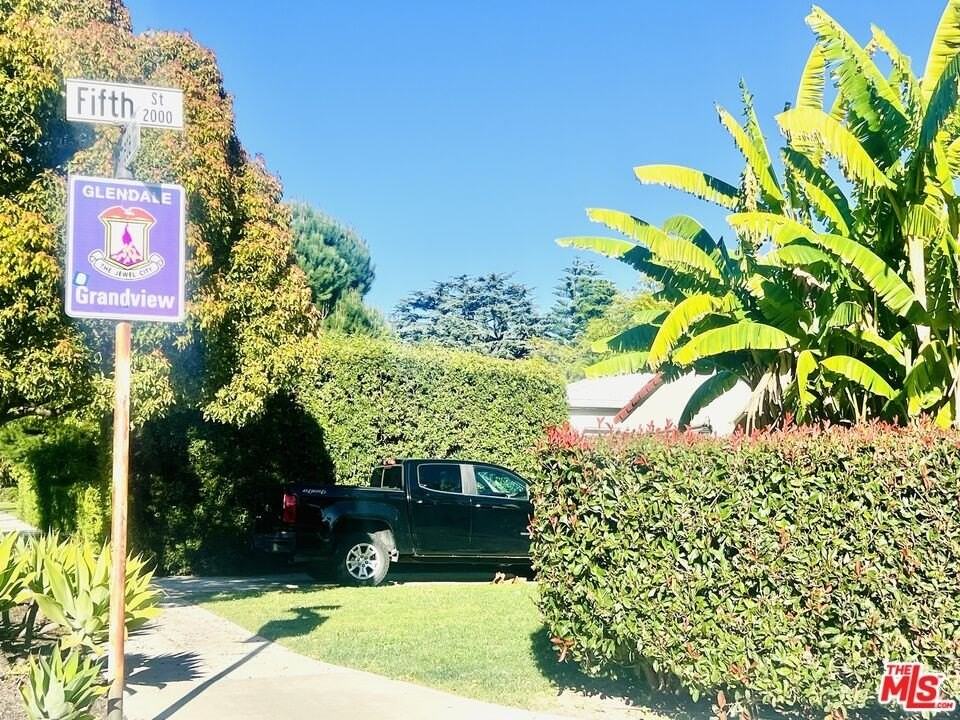 1132 Alameda Ave - Photo 5 of 31