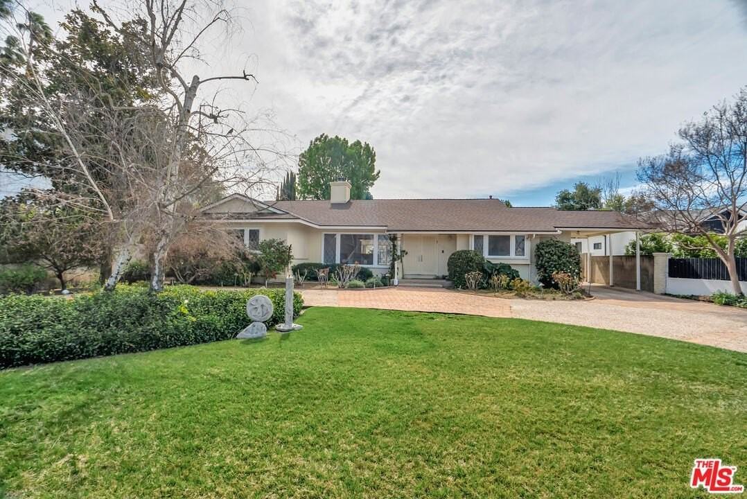 19732 Henshaw St - Photo 2 of 45