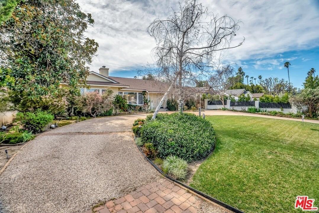 19732 Henshaw St - Photo 3 of 45