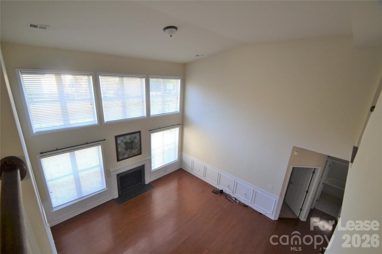 221 Montibello Dr - Photo 6 of 27