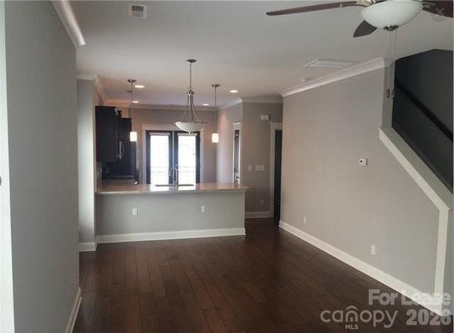 501 Village Park Dr - Photo 3 of 16