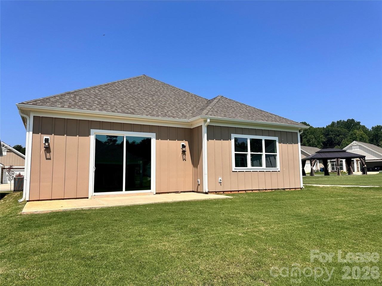 4592 Kobus Ct - Photo 2 of 21