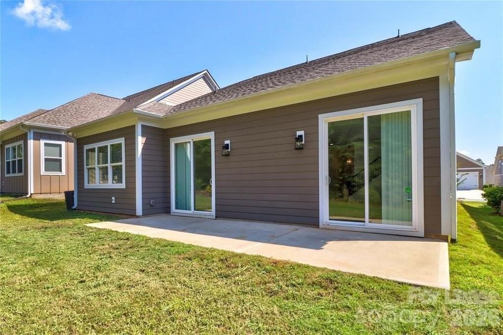 4535 Stellata Loop - Photo 3 of 14