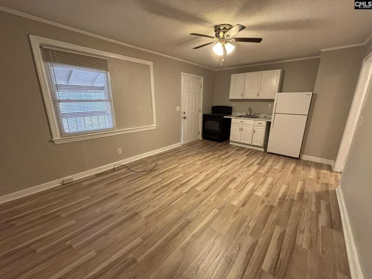 3800 Fern Ave - Photo 5 of 16