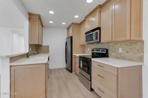 featured image of 1202 Landsburn Cir