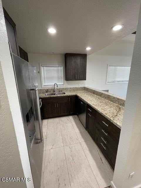 268 Rossmore Dr - Photo 3 of 13