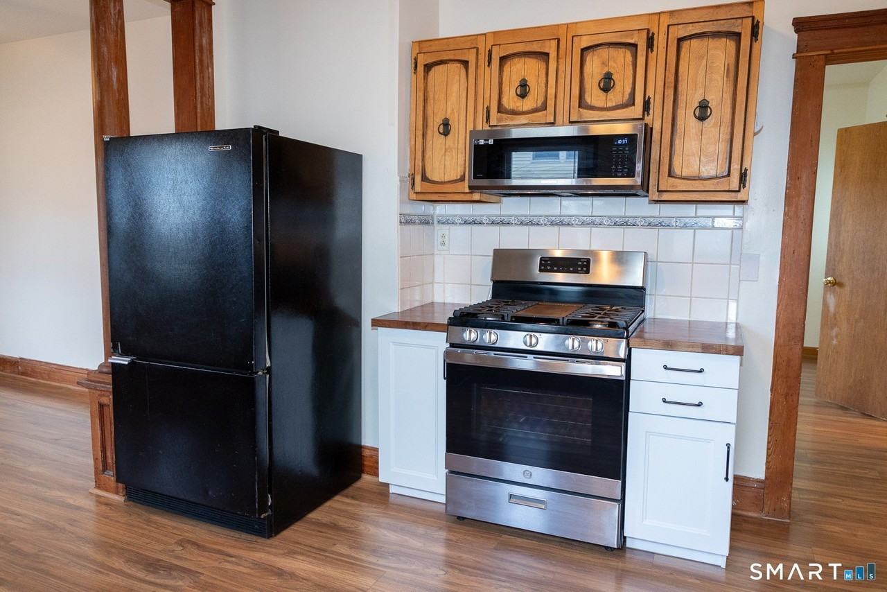 51 Osborne Ave - Photo 5 of 29