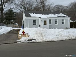 featured image of 22 Higbie Dr