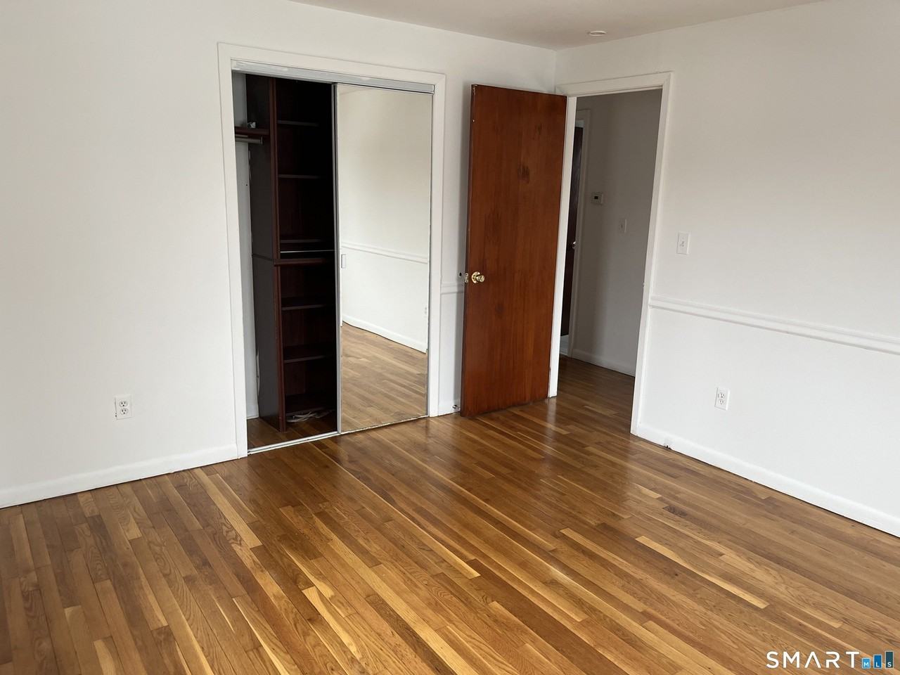 341 Truman St - Photo 7 of 18