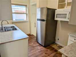 featured image of 2814 Kenview Ave