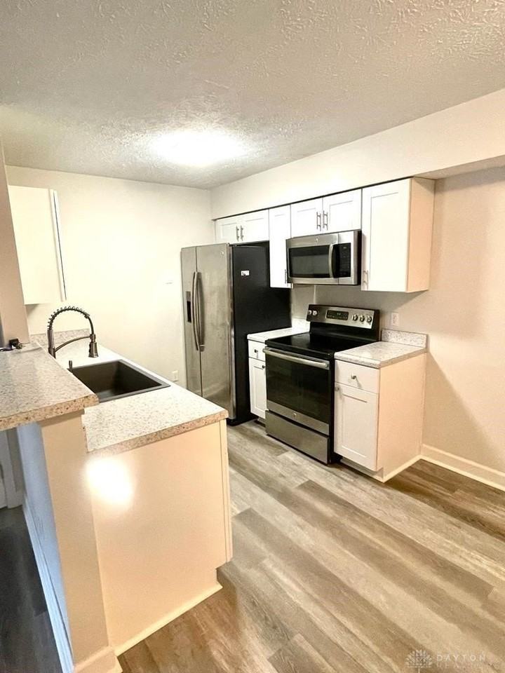 4014 Ryland Dr - Photo 6 of 17