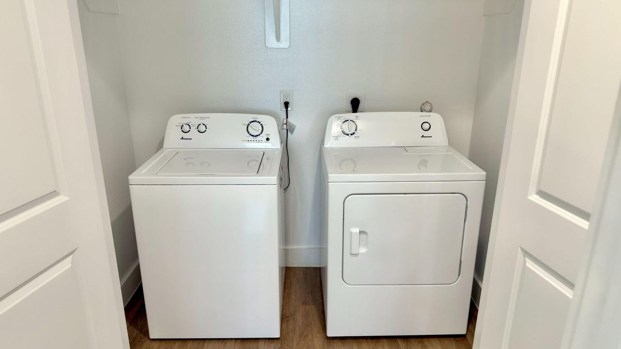 Branard St - Photo 2 of 23