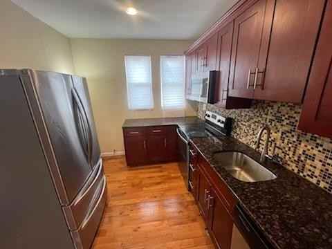 Penfield St - Photo 6 of 10