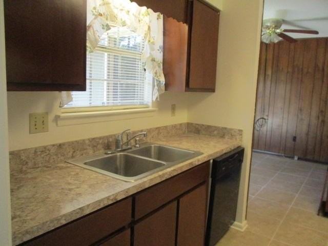 309 Somerset Dr - Photo 5 of 43