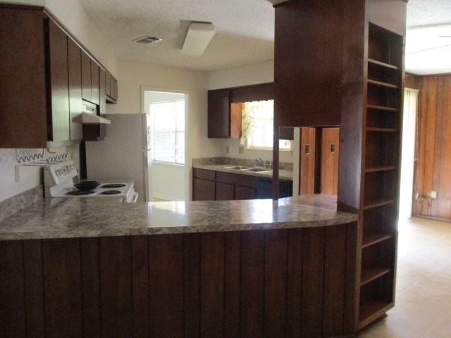 309 Somerset Dr - Photo 6 of 43