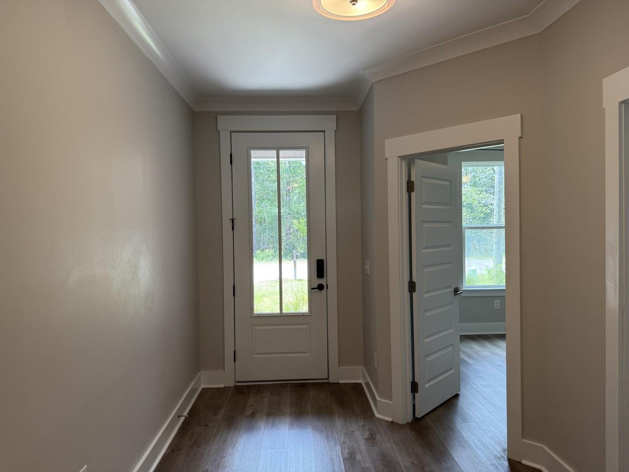 72 Wolverine Ave - Photo 4 of 20