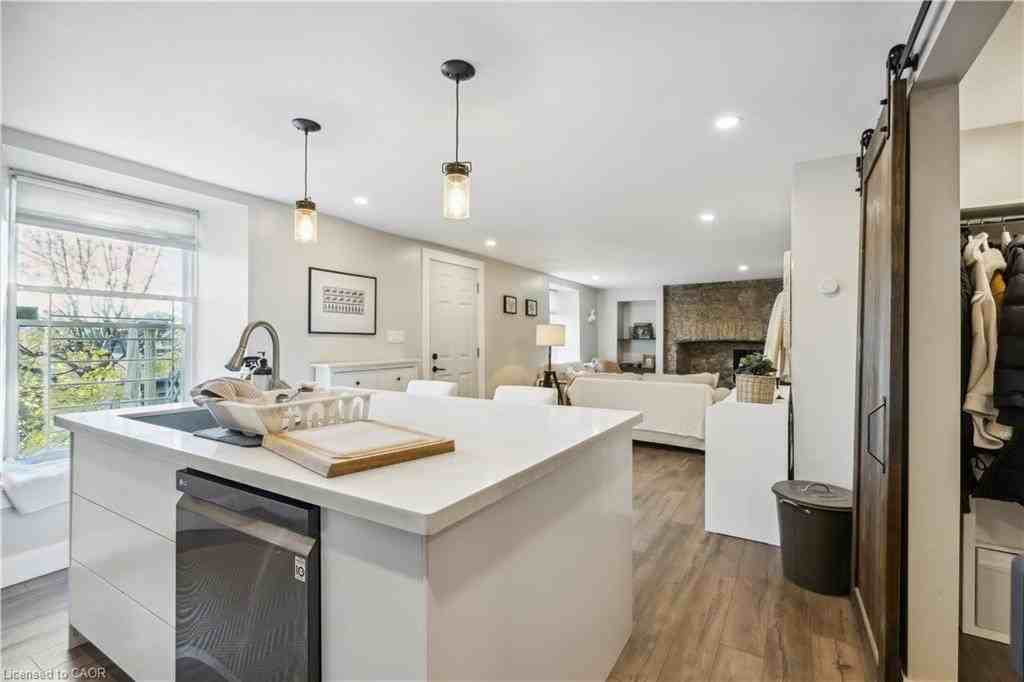 16 Ramore Street 1 - Photo 6 of 17