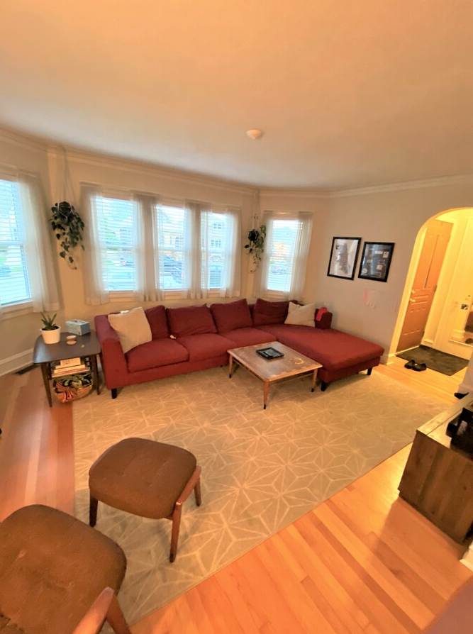 5916 W Cornelia Ave #1 - Photo 3 of 17