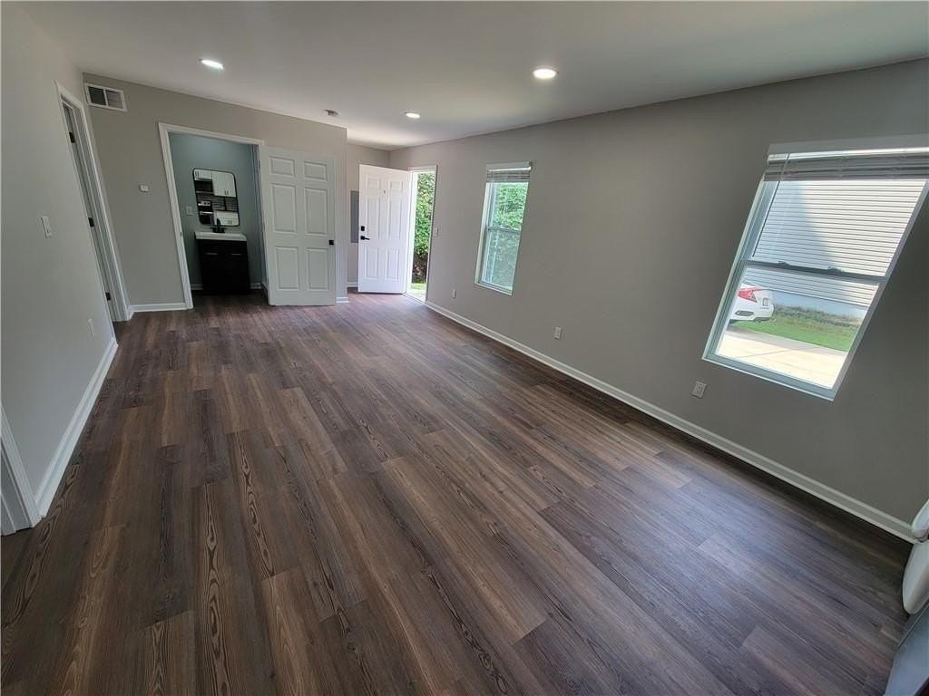 655 Alcovy Woods Dr - Photo 6 of 16