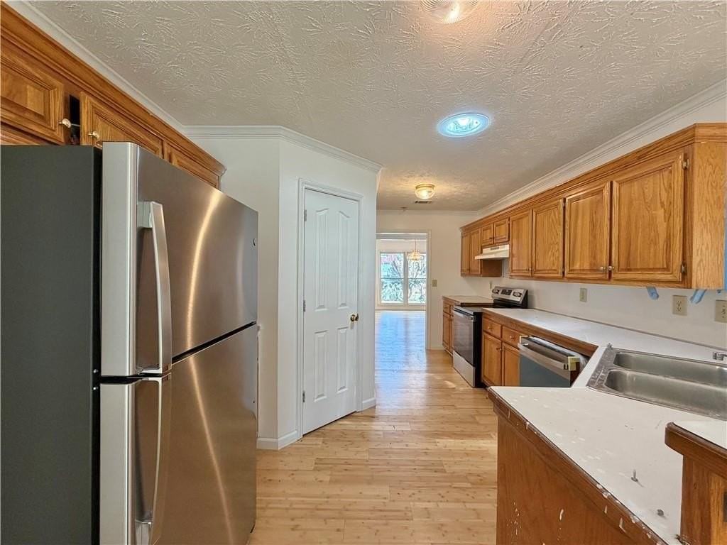 1040 Sunny Field Ct - Photo 7 of 27